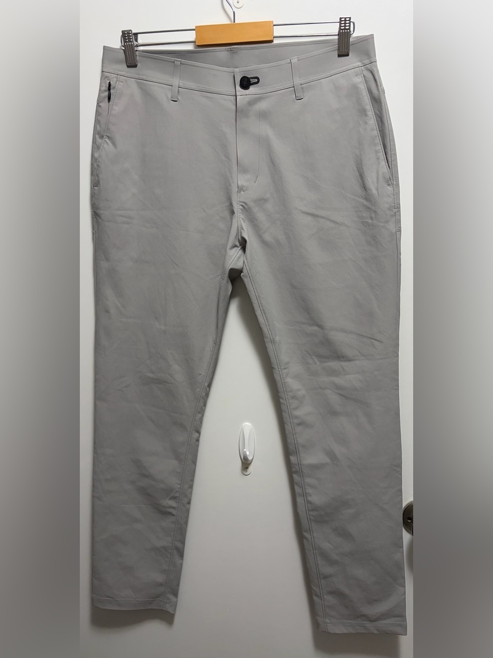 NWOT Public Rec Men’s Lightweight Gray Dress Pants Size 32x32